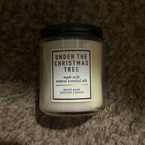 Bath and body single wick candle